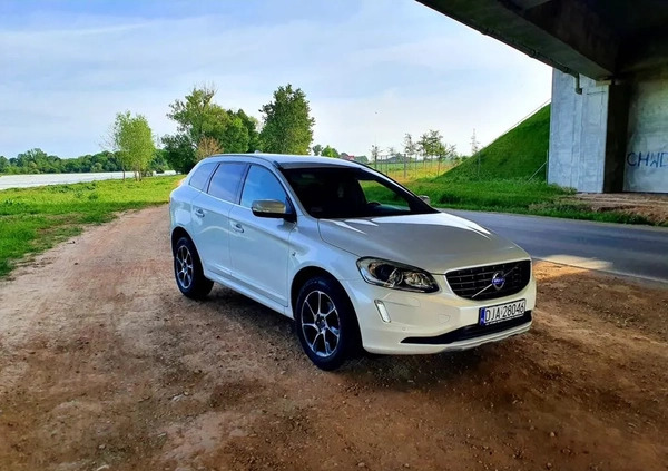 Volvo XC 60 cena 75900 przebieg: 166000, rok produkcji 2016 z Jawor małe 436